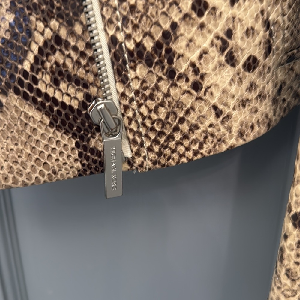 Stunning Michael Kors snake print leather jacket - Picture 5 of 8
